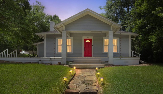NEW! Magnolia House Walk to Festival Park