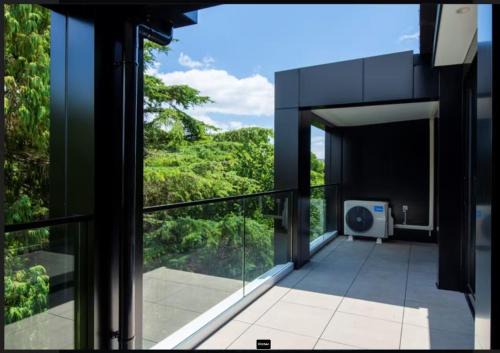 New Market The Edgerley Suits