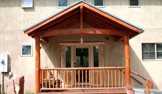 New Mexico Glamping Paradise: Riverfront Rental for the Ultimate Retreat