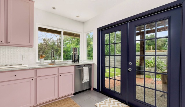 NEW! Mid Century Gem - Office, Sleeps 6, Private