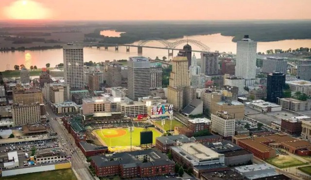 NEW! Midtown Condo with private balcony