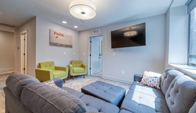 New Modern 3 Bedroom Townhouse