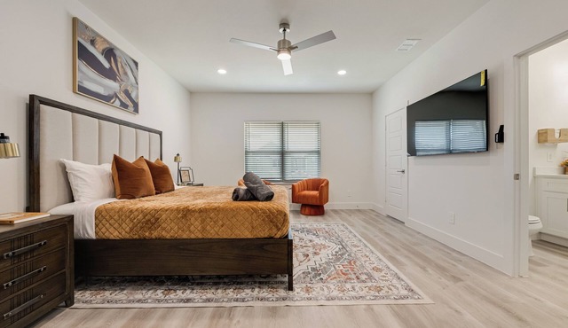 New Modern 3Br Home 9 minutes from DFW Airport 12 minutes from AT&T Stadium
