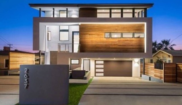 New Modern Beach Apartment