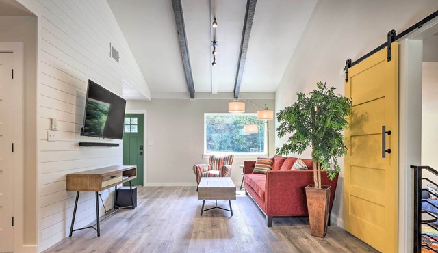 NEW! Modern & Colorful Buda Home Near Dtwn Austin!