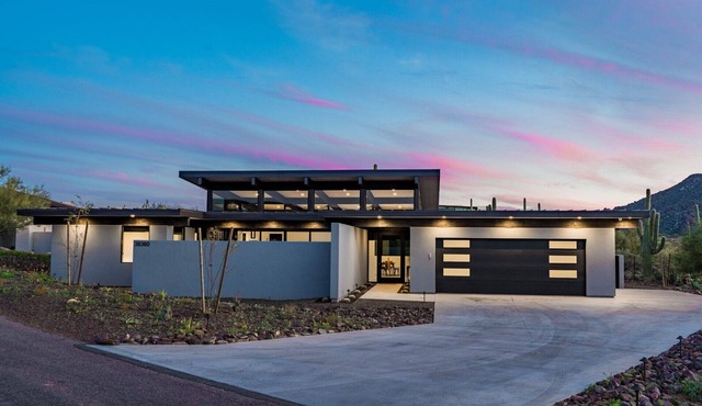 New Modern Custom Home, Located in Beautiful Carefree, Arizona