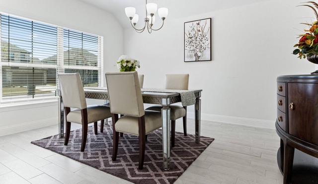 New Modern Family Home Getaway | 4BR 2BTH