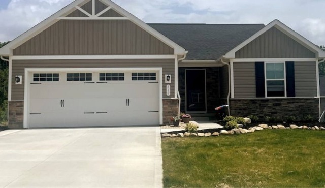 New Modern Farmhouse