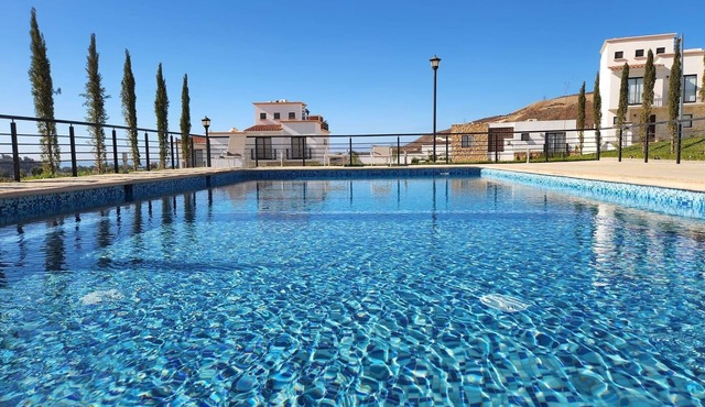 New & Modern House - 10 mins from Wineries & Ensenada Baja