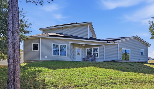 NEW! Modern Pine-Scented Retreat – 30 Mins to Beach!