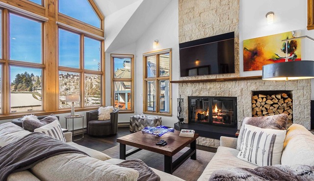 New Modern Townhome by InvitedHome | Deck, BBQ, Hot Tub, Walk to Village