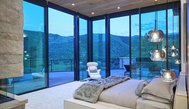 NEW MODERN ULTRALUXE ASPEN CHALET