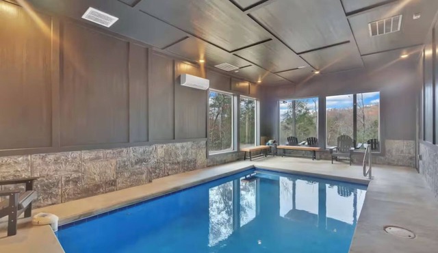 NEW/Mountain Views/Pool/Hot tub/Firepit/Game Room