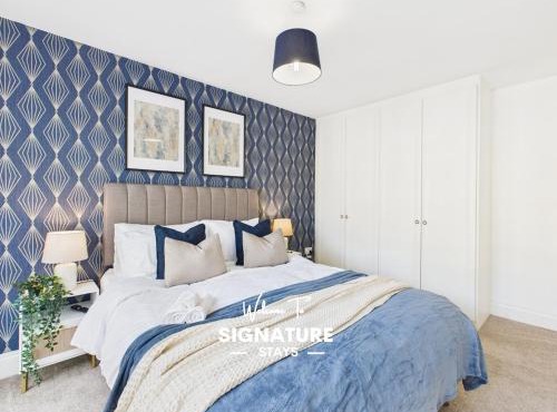 New No1 Saxon Way by Signature Stays