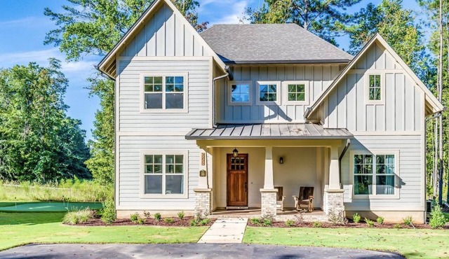 New, On-Site, Overlooking the LAKE Golf Course @ Grand National