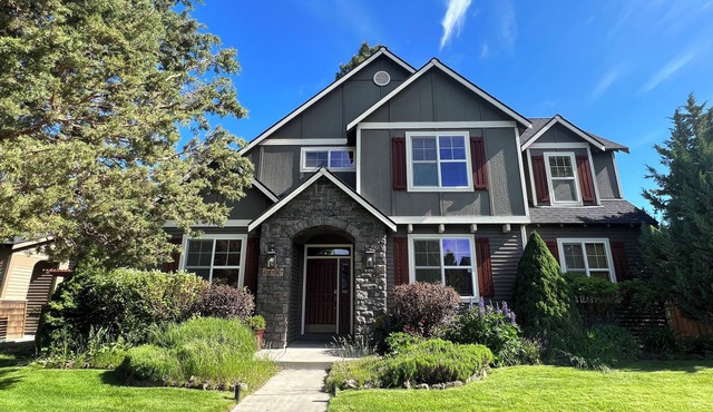 New on VRBO! Top-Rated Bend Getaway – Family Fun, Adventure & Comfort!