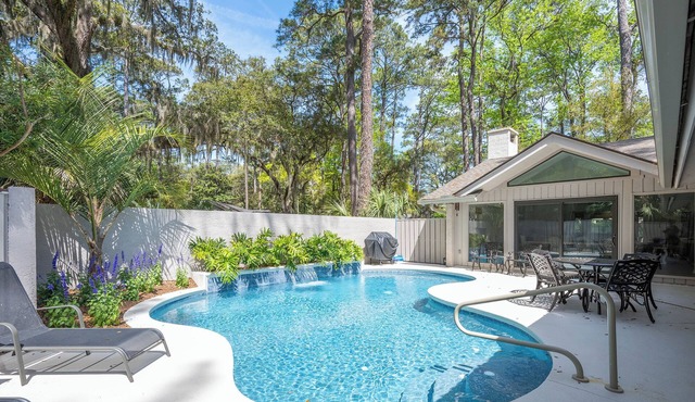 New on VRBO, Beautifully updated, close to the beach, come make family memories!