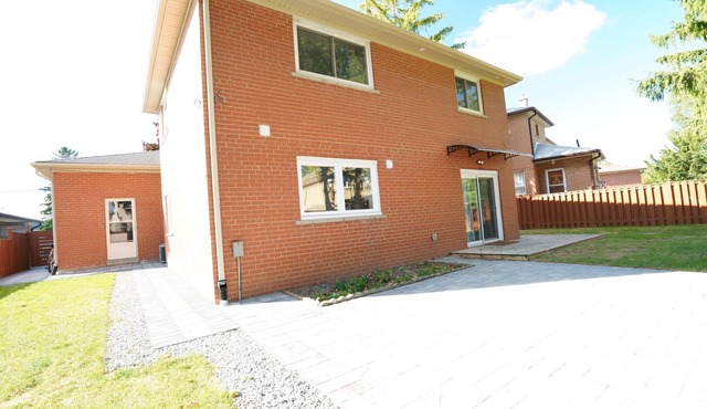 New one bedroom apartment in main floor