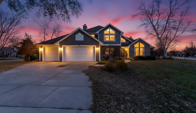 New Owner Special > Hot Tub - Sauna - Private Gym