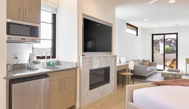 *New Owner Special* - Modern Luxury Casita