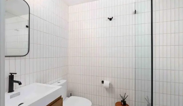 New Paltz Guest Cabin Nestled In The Woods