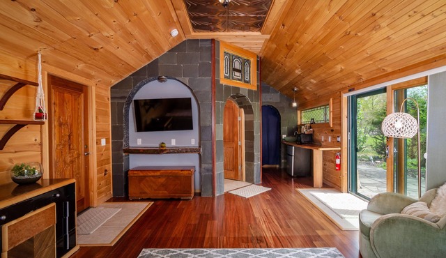 New Park Event Venue & Suites