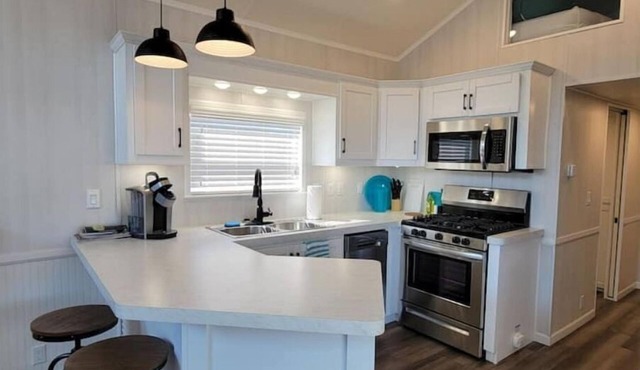 New Park Model Home 1 @ the Potholes Reservoir