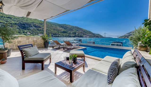 NEW! Peaceful 3BR Accommodation + Perfect Sunset