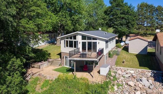 NEW! Peaceful Lake Home on Swede's Bay Lake