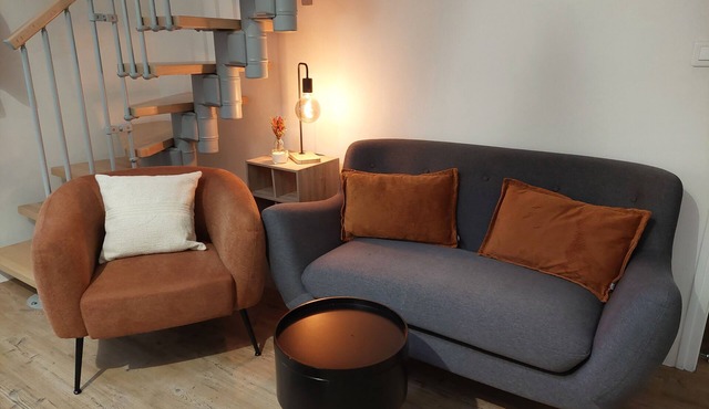 New! Penty Breton Locronan