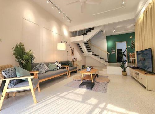 New! Petaling Jaya Landed Corner Home 4 BedRooms for up to 17 pax, Kelana Jaya, BBQ ,Paradigm Mall, LDP