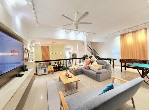 NEW! Petaling Jaya SS2 Landed Home for up to 16 Pax with 5bedroom 4Bath