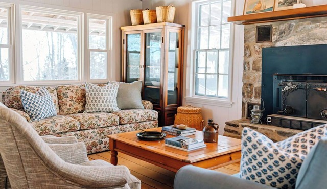 New Pictures! Private Waterfront Access, 1890's Cottage, Thoughtfully Renovated