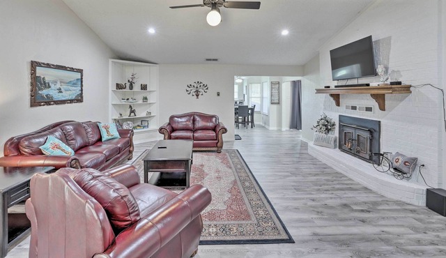 NEW! Pilot Point Ranch ~ Half Mi to Boat Launch!