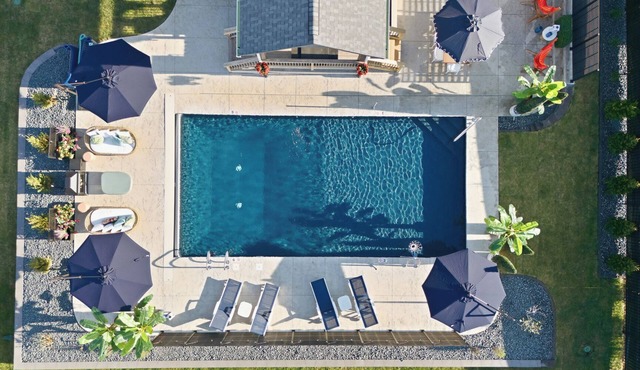 NEW POOL! Includes sauna, hot tub, exercise room. Sleeps 16; 3 full baths.