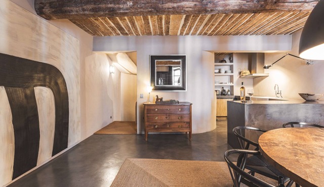 NEW PORTAL, LUXURY APARTMENT IN THE HEART OF SAINT TROPEZ