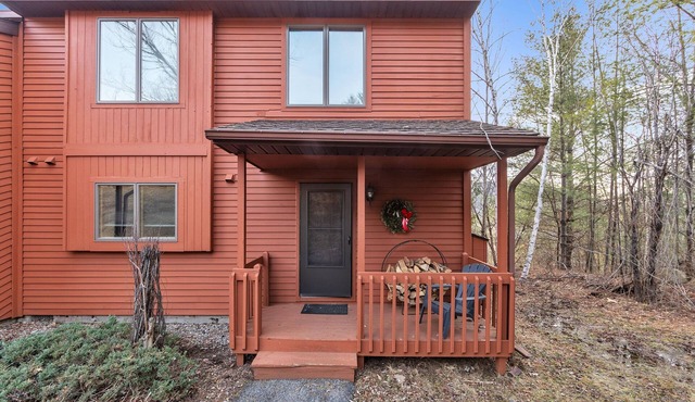 NEW! Powder Pass 11J - Cozy End Unit Retreat by The Summit at Gore Mountain
