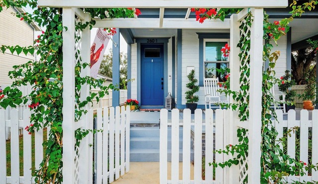 New Pristine & Convenient in Tampa's Historic Ybor