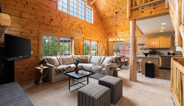 New private 4BD on Otsego golf course! Ski in and out! Updated cozy log cabin