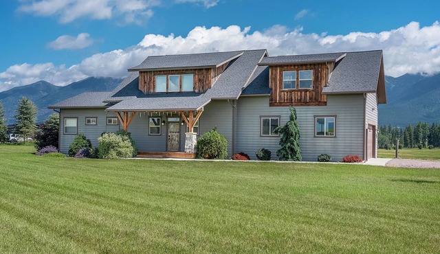 New! Private Hot Tub, Stunning Views, Family-Friendly Home