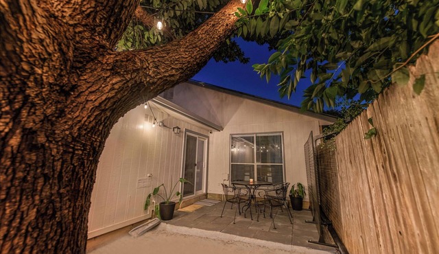 NEW! Private Pool Oasis, 2 Patios, Games & Charm – 5 Mins to Randolph AFB