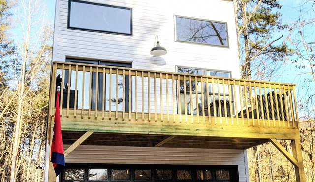 NEW! Private Wooded Getaway🌲n2BR/1.5BA + Garage — 6 Miles to UT