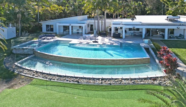 new property Lake Palm Luxury Resort Estate