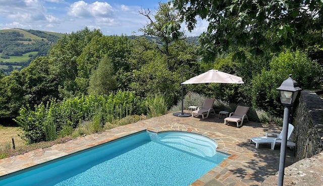 NEW! Quiet 19th-century gîte with swimming pool and breathtaking views