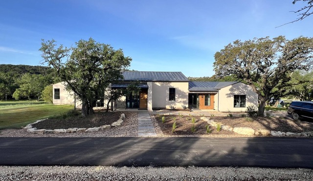 New Ranch home~ in Johnson City, TX Hill Country Rustic Modern Hacienda