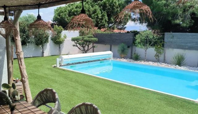 New recent Villa with privat pool, 3 bedrooms, Airco, wifi, 3km from the beach of Portiragnes plage