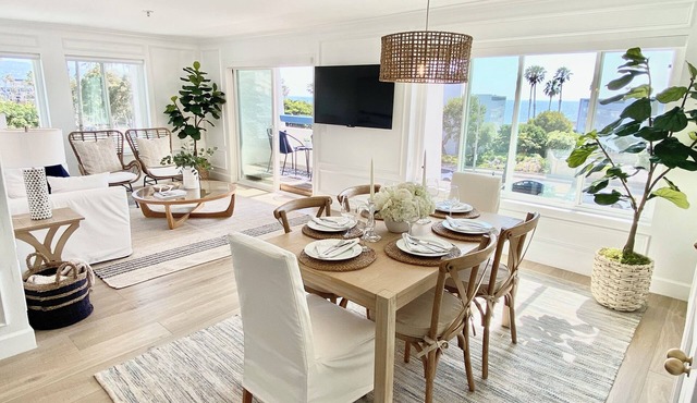 New! Redondo Beach Remodel, Ocean Views ~ Walk 1 block to Beach & Pier