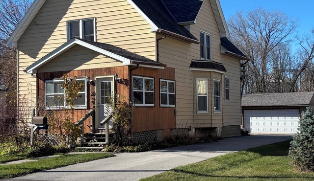 New! Relaxing 3 BR Near the River! Boat Launch, Marsh, Golf, Game Room & More!