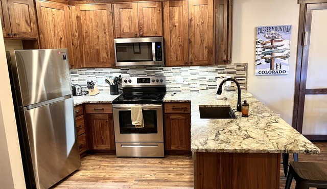 New Remodel! Best Deal in Copper 1 bedroom prices, 2 bedroom feel, ski in/out