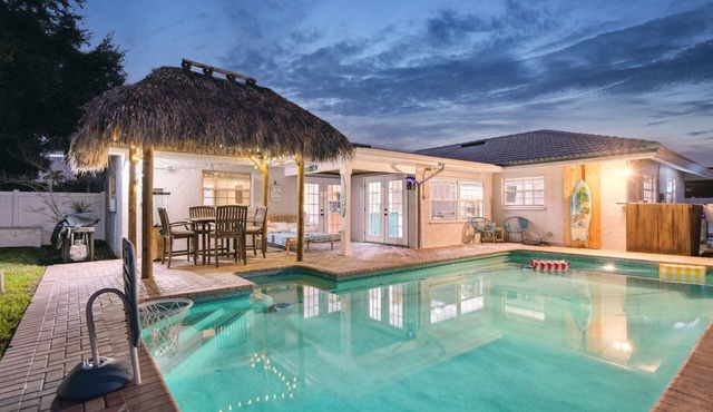 New Remodel-Private Pool- Elegant Coastal Chic-15